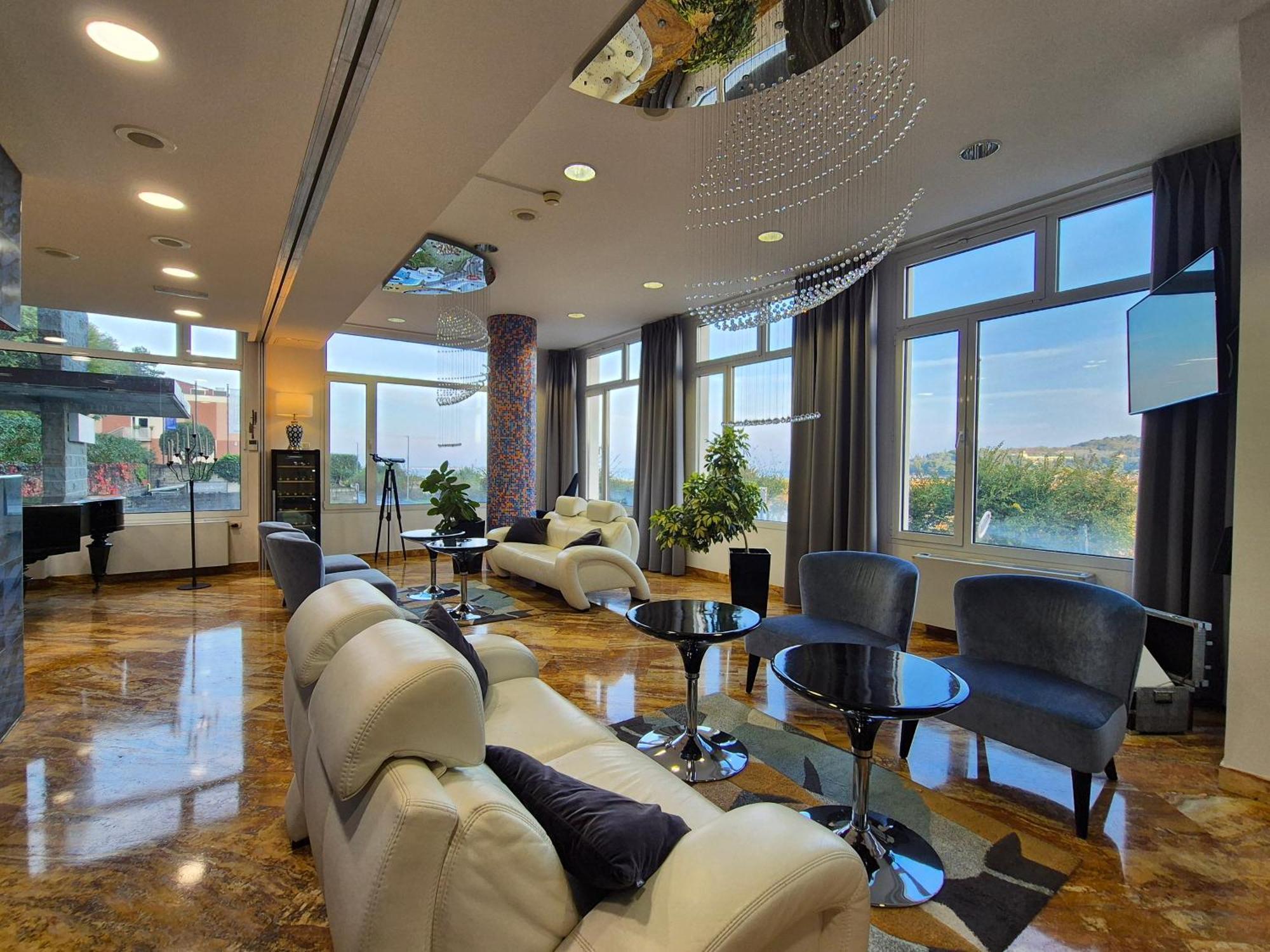Hotel Oleander - Oleander Resort Strunjan Exterior foto